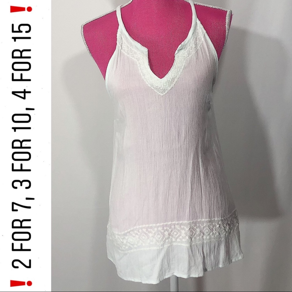 ❗️2 for 7, 3 for 10, 4 for 15❗️Embroidery Gap tank